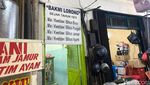 Sensasi Makan Bakmi Legendaris di Lorong Sempit Jatinegara
