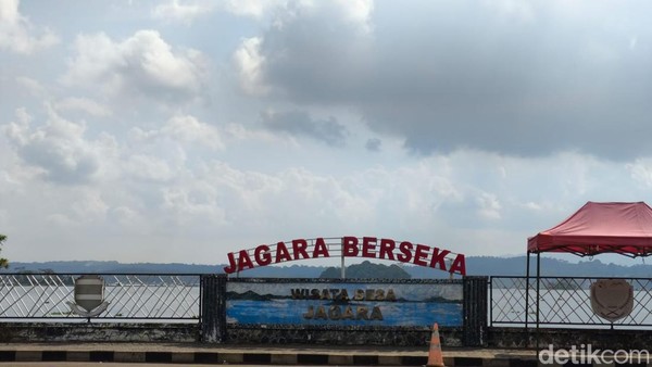 Desa Jagara dan Pesona Waduk Darma