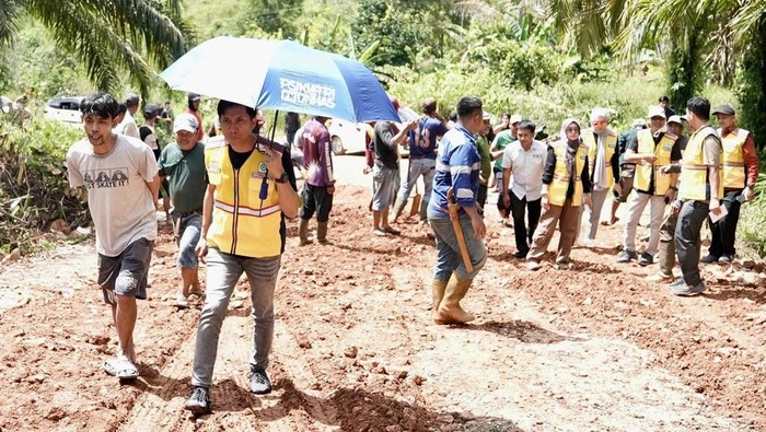 Pemprov Sulsel Kebut Akses Jalan Lintas Provinsi di Perbatasan Lutim-Sulteng