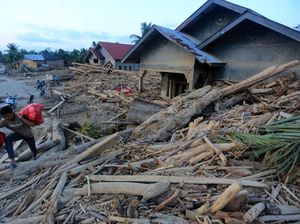 Video: Menteri LH Ingin Sampah Kayu Gelondongan Banjir Sumatera Dimanfaatkan
