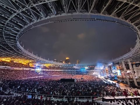 Gereja Tiberias Indonesia menggelar perayaan Natal di Stadion Utama Gelora Bung Karno (SUGBK), Jakarta, malam ini.