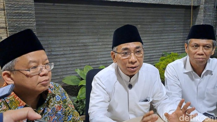 Dukungan Kiai Sepuh dan Mustasyar NU untuk Gus Yahya Usai Pemakzulan