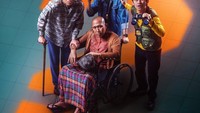 Foto: Instagram/@indrajegelBabak dua dari Film Agak Laen tayang sekitar 1 minggu lalu. Kini filmnya telah ditonton lebih dari 3,5 juta orang, semakin melambungkan nama Indra Jegel di dunia perfilman Indonesia. 