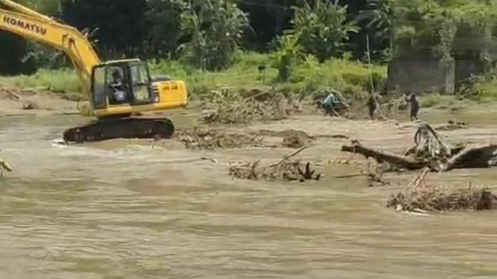 Jembatan Baru di Sukamade Jadi Harapan Warga Atasi Akses Terputus