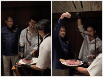 Ketika Menkeu Purbaya Gaya ala Salt Bae, Tabur Garam ke Tomahawk Steak!