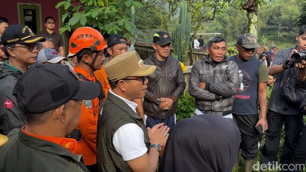 Longsor di Arjasari Bandung