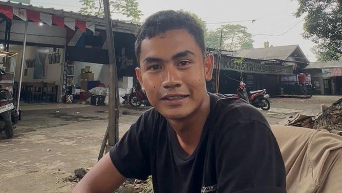 Sultan Terbantu Warung Makan Gratis Keluarga Korban Bencana Sumatera di Bogor