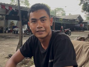 Sultan Terbantu Warung Makan Gratis Keluarga Korban Bencana Sumatera di Bogor