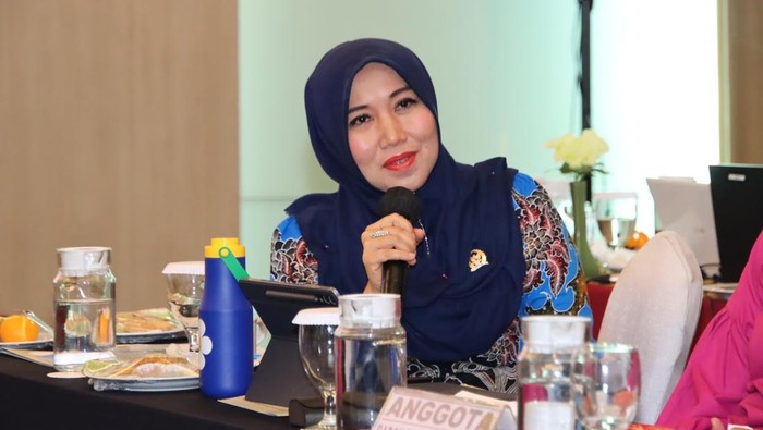 Senator Lia Istifhama Ingatkan Demokrasi Digital Tak Tinggalkan Substansi