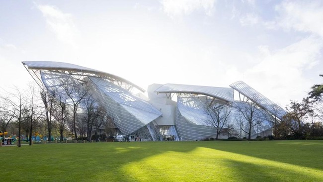 Mengenang Frank Gehry Lewat Karya Arsitekturnya yang Legendaris
