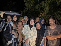 Malam di Aceh Tamiang, Hati Zaskia Mecca Gak Karuan: Sebotol Air Berarti Banget