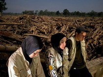 7 Artis Terjun Langsung ke Lokasi Bencana Sumatera, Meneriakkan Ini
