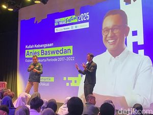 Anies: Banyak Orang ke Tempat Bencana Bukan Tingkatkan Kepercayaan, tapi...
