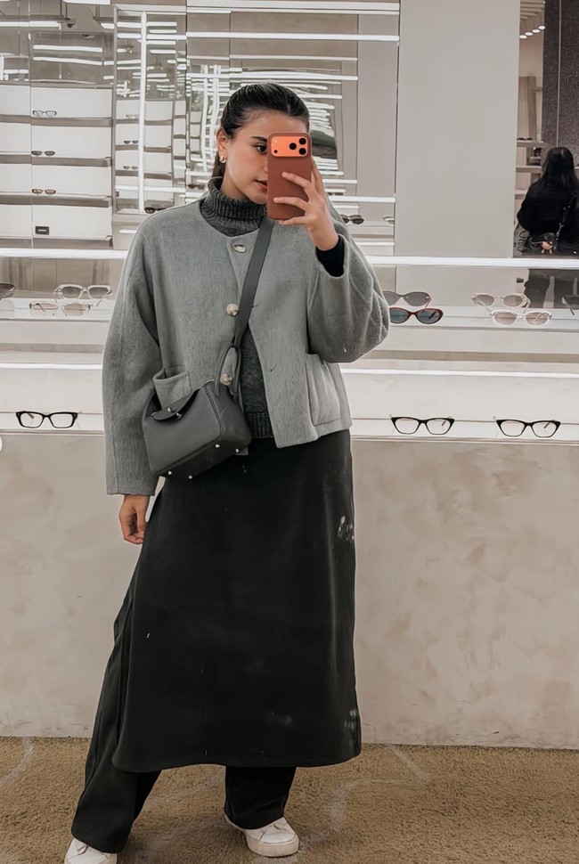 Setelah prosedur sedot lemak, wanita 30 tahun itu juga sudah kembali jalan-jalan mengitari Korea. Foto: Instagram/@audimarissa