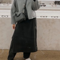 Setelah prosedur sedot lemak, wanita 30 tahun itu juga sudah kembali jalan-jalan mengitari Korea. Foto: Instagram/@audimarissa