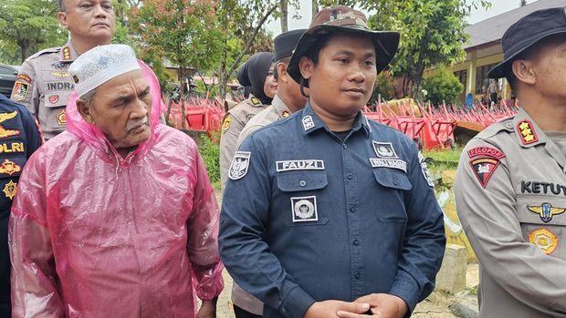 Bencana Sumatera Barat Wali Nagari Salareh Aia Timur, Ahmad Fauzi