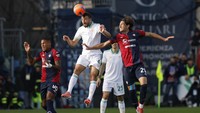 Cagliari Vs Roma: 10 Pemain I Lupi Kalah 0-1
