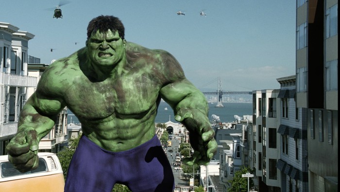Sinopsis Hulk (2003): Kisah Bruce Banner Menjadi Monster Hijau Raksasa