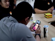 Raffi Ahmad Kirim Rp 5 Miliar, Bantu Penanganan Banjir-Longsor di Sumut