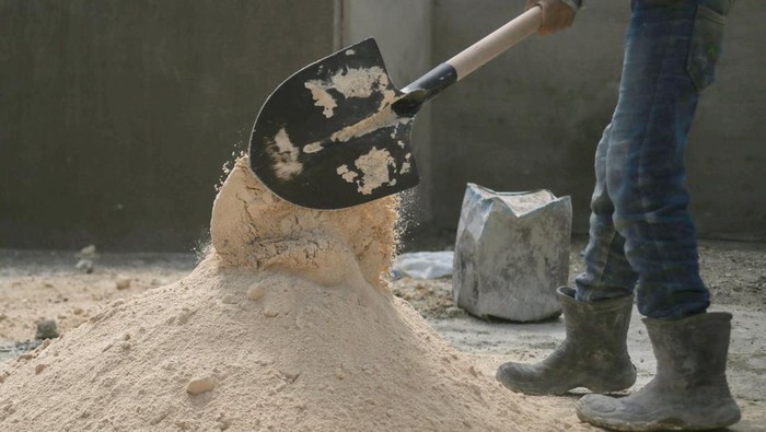 Harga Pasir Mundu Terbaru Desember 2025, Segini untuk 1 Pikap & 1 Truk