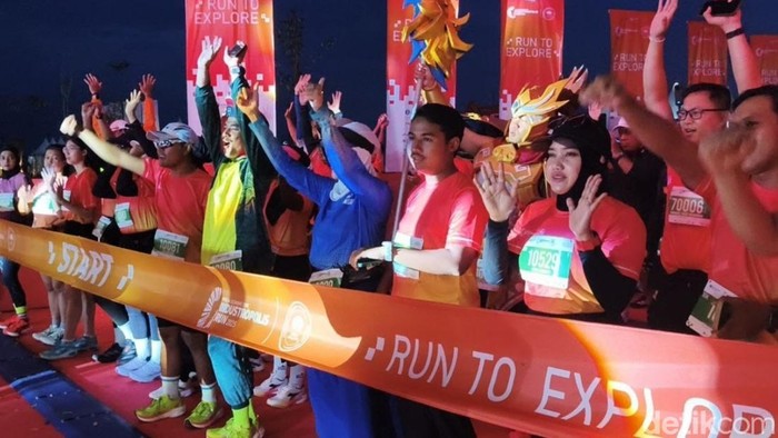 Suasana Industropolis Run 2025 yang dihelat di Kawasan Ekonomi Kreatif (KEK) Batang, Minggu (7/12/2025).