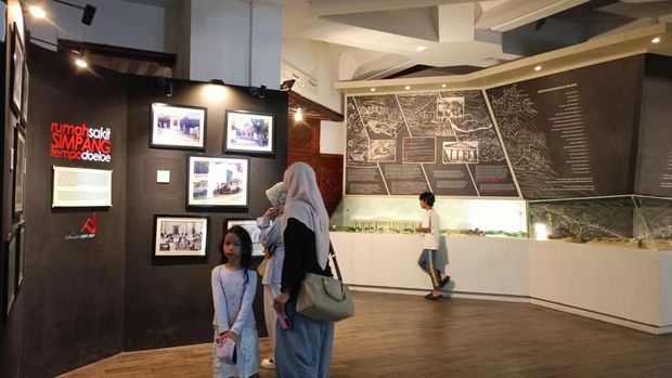 Monumen Tugu Pahlawan dan Museum 10 November Monumen Tugu Pahlawan dan Museum 10 November