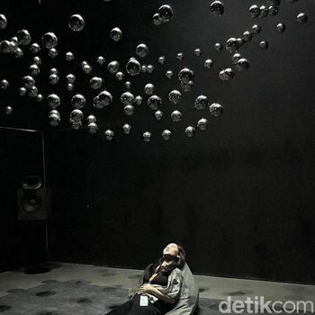 Nirmana Kinetic Space di Blok M, Jakarta Selatan. Nirmana Kinetic Space di Blok M, Jakarta Selatan.