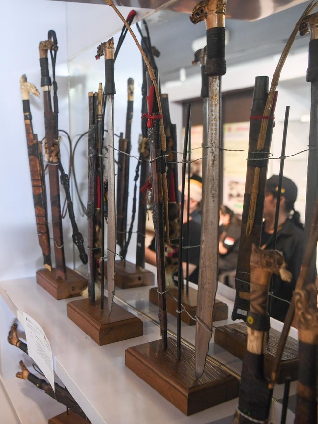 Pameran Bilah Nusantara Angkat Mandau Menuju Pengakuan UNESCO