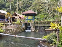 Dari Irigasi Jadi Pemandian Wisata