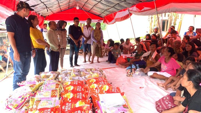 Korban Bencana Alam di Sumut dapat Bantuan Paket Sembako dari PT Arara Abadi