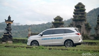 Konsumsi BBM Toyota Veloz Hybrid, Tembus Segini