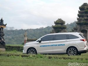 10 Mobil Hybrid Terlaris Januari-Mei 2026, Veloz Peringkat Berapa?