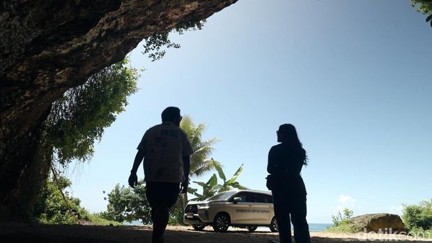 Road trip Lombok-Banyuwangi bersama Toyota New Veloz Hybrid dalam program Veloz Hybrid EV Lintas Nusa Road trip Lombok-Banyuwangi bersama Toyota New Veloz Hybrid dalam program Veloz Hybrid EV Lintas Nusa