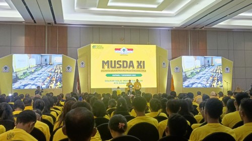 Suasana Musda XI DPD Partai Golkar NTT, di Hotel Harper Kupang, Minggu (7/12/2025). (Simon Selly/detikBali)