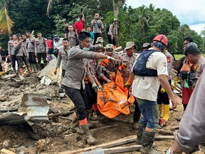 Video Terpopuler Sepekan: Korban Bencana Sumatera Bertambah-Dewi Astutik Ditangkap