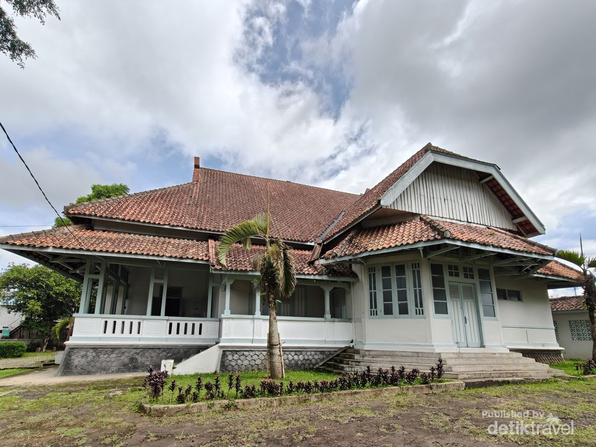 Rumah Notaris Belanda Sukabumi Berumur 1 Abad, Tahan Gempa yang Sesungguhnya