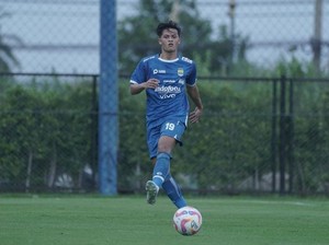 Resmi! Alfeandra Dewangga Dilepas Persib ke Arema FC