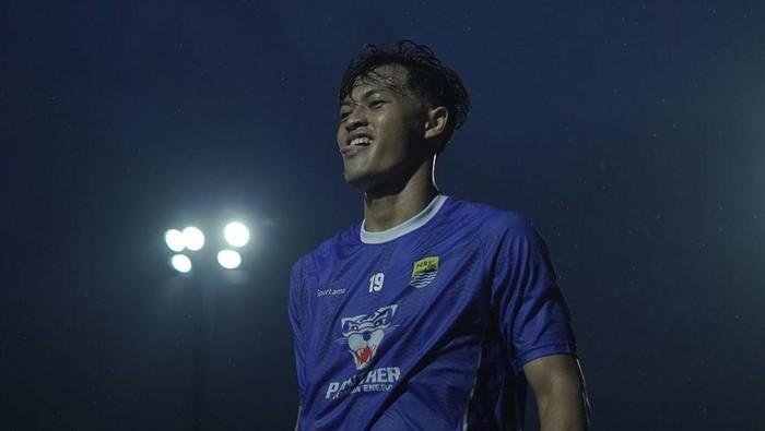Jawaban Bojan Hodak soal Rumor Dewangga Akan Dipinjamkan