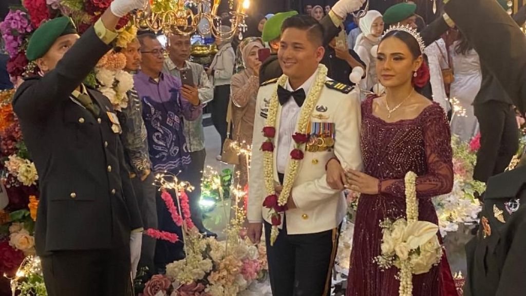 Angie Ang Resmi Menikah dengan Tentara Agung Afrida, Ini 3 Maskawinnya