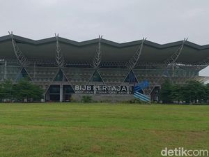 Erupsi Anak Krakatau, Kertajati Disiapkan Jadi Bandara Alternatif