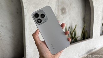 Honor 400 Lite Tawarkan Desain Mewah dengan Harga Ramah Kantong