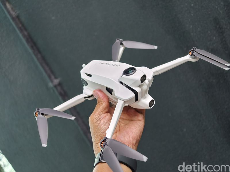 Insta360 Antigravity A1