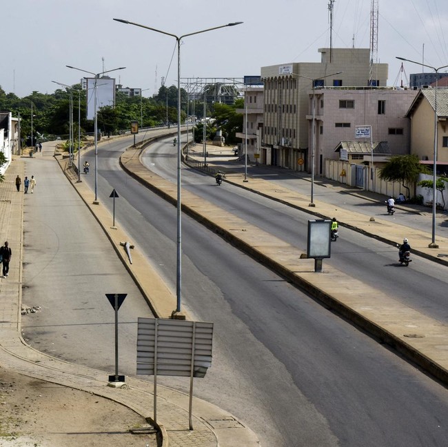 Jalanan Cotonou Sunyi Usai Upaya Kudeta Digagalkan Militer Benin