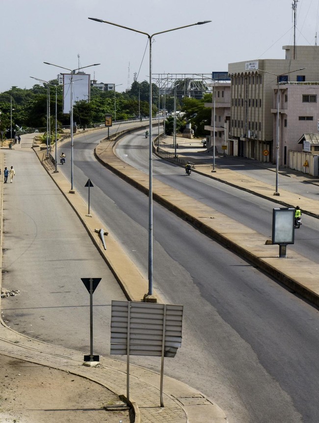 Jalanan Cotonou Sunyi Usai Upaya Kudeta Digagalkan Militer Benin
