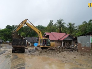 Buka Jalan hingga Keruk Sungai, Kementerian PU Kebut Penanganan Agam