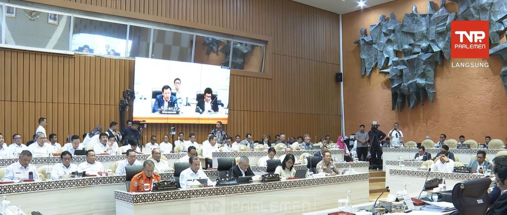 Komisi V DPR RI, Raker RDP Dengan Menhub, Menteri PU, Kepala BMKG, dan Kepala BNPP/Basarnas