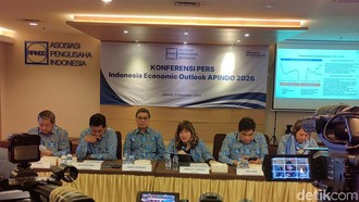 Pengusaha Prediksi Ekonomi Tahun Depan Tumbuh 5%, Bukan 6%!