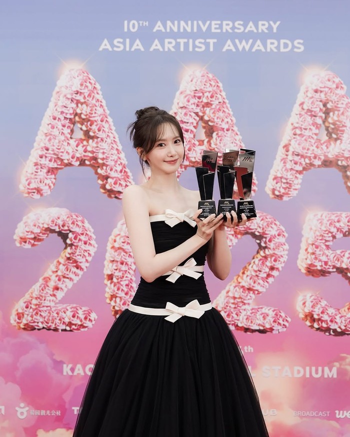 Penampilan Lim Yoona saat menghadiri 2025 Asia Artist Awards.