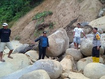 6 Desa di Tabulahan Mamasa 2 Pekan Terisolir Akibat Longsor