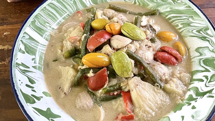 Resep Sayur Lodeh Kluwih Panca Warna yang Lembut